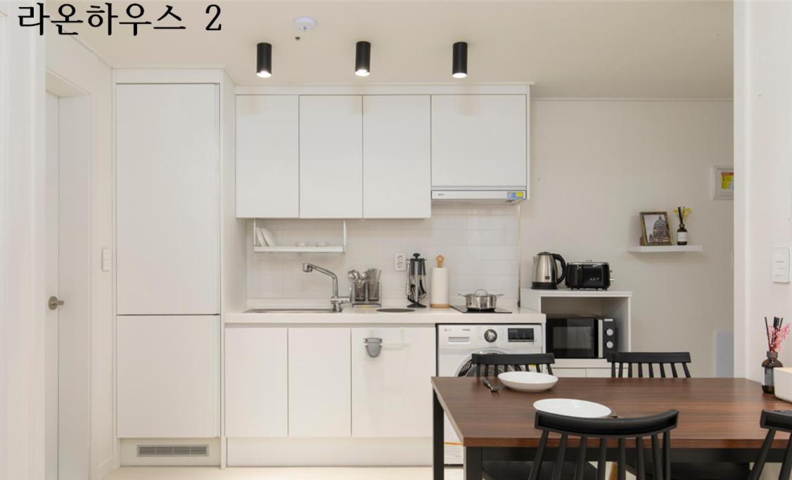 Апартаменты Raon House Сеул Экстерьер фото
